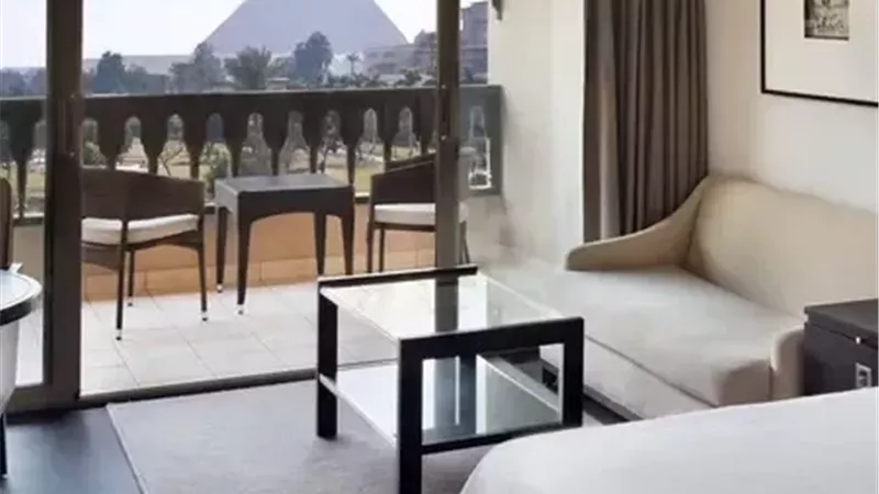 سعر الغرفة الفندقية