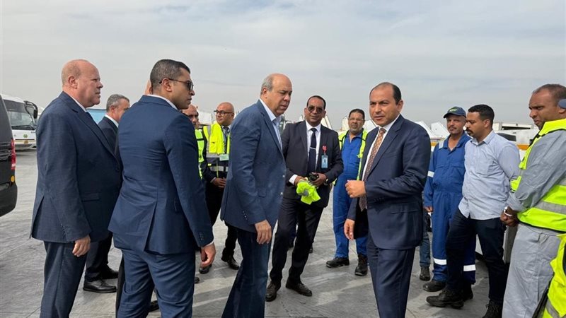 وزير الطيران المدني