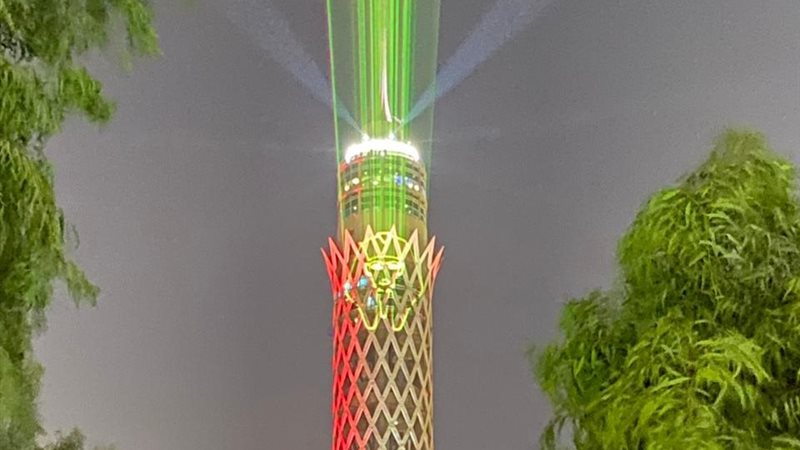 اضاءة برج القاهرة