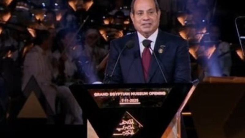  الرئيس عبد الفتاح 