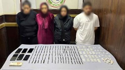 سقوط 3 سيدات وشخص لإدارة نشاط مشبوه عبر تطبيقات الهواتف بالقاهرة