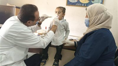 974 مستفيدًا من قافلة 