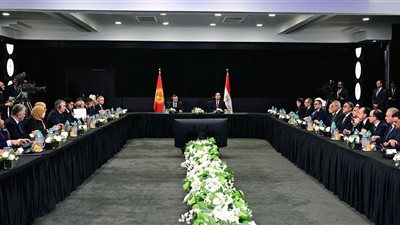 وزير الاقتصاد القيرغيزي: قيرغيزستان جاهزة لتعزيز التعاون مع المستثمرين المصريين