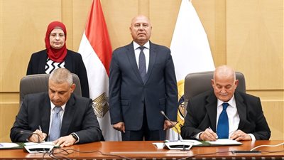 ليوني تُنشئ أكبر مجمع صناعي في مصر لإنتاج ضفائر وكابلات السيارات بمدينة الروبيكي