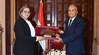 رئيس الشيوخ: نعيش العصر الذهبي للمرأة في عهد السيسي