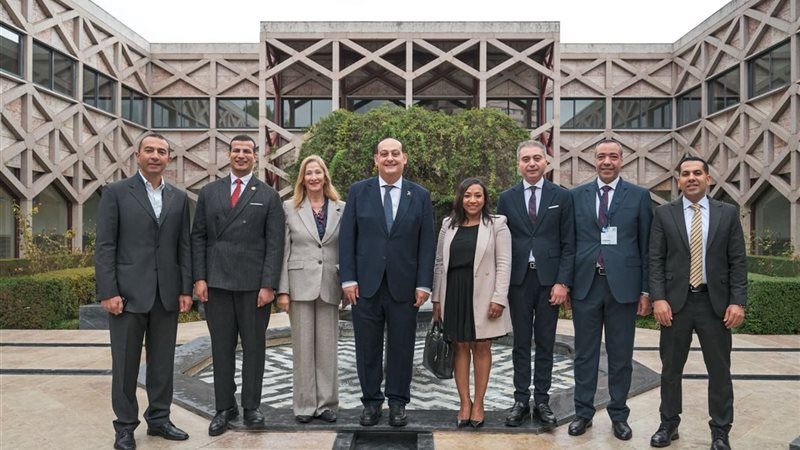 وفد النيابة العامة