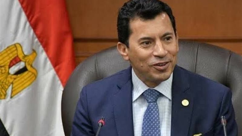 الدكتور أشرف صبحي،