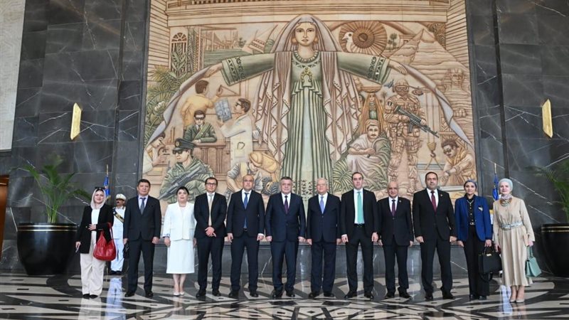 وفد أوزبكستان