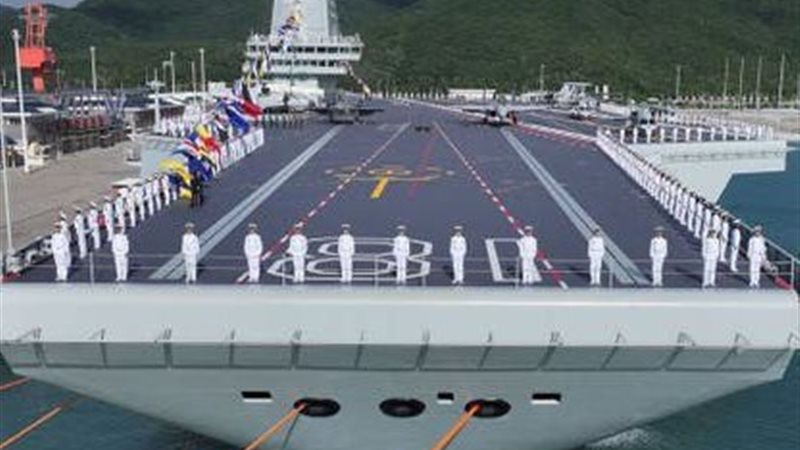 حاملة الطائرات فوجيان