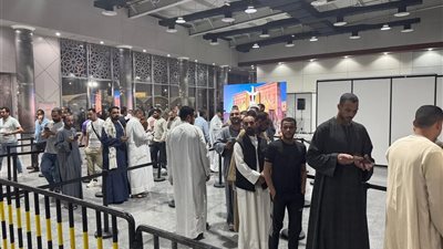 مشهد يشرح القلب.. انتهاء التصويت في 