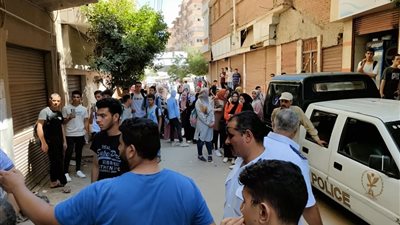 جريمة بشعة في المنوفية.. شاب ينهي حياة زوجته وابنه الرضيع وينشر صورتهما على فيسبوك