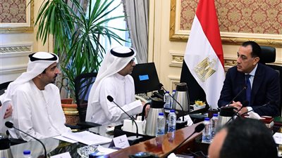رئيس الوزراء يتابع مستجدات الموقف التنفيذي لمشروع 