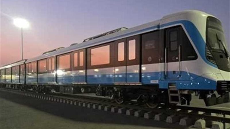 قطار مترو جديد للخط
