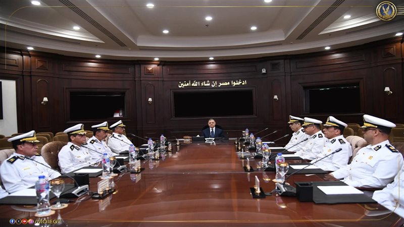 اجتماع وزير الداخلية