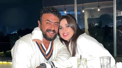 حرب باردة على مواقع التواصل بين أحمد العوضي وياسمين عبدالعزيز بعد الانفصال