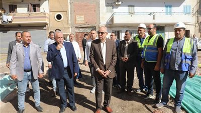 محافظ المنيا يتفقد تطوير مدرسة صلاح سالم ويزور جمال برعي لمتابعة الدراسة