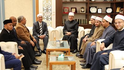 مصر وماليزيا تتفقان على تعزيز التعاون الإفتائي والتدريب الديني