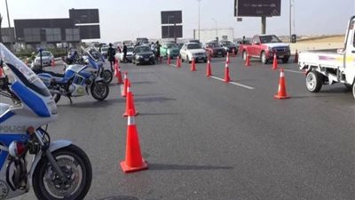 مرور القاهرة تغلق طريق عين الحياة ليلاً لأعمال كوبرى صلاح سالم الجديد