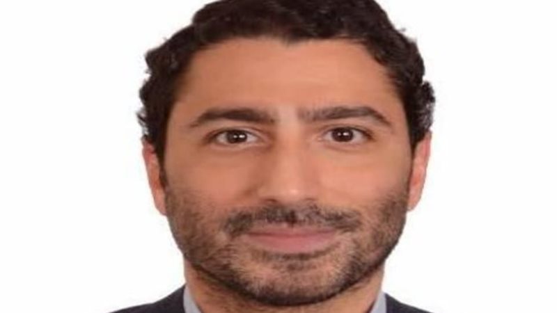 عمر عز العرب 