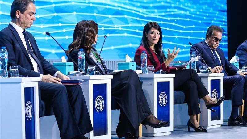 جانب من المؤتمر 