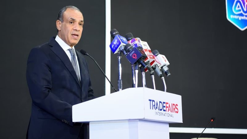 د. بدر عبد العاطى