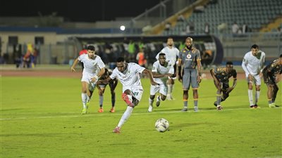 المصري البورسعيدي يخطف فوزًا قاتلاً من كايزر تشيفز