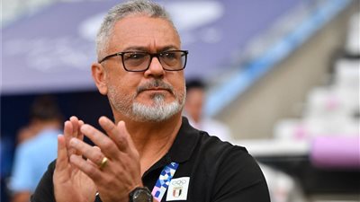 وكيله يكشف لـ 