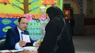 موقف إنساني من المستشار شريف عبد العال رئيس لجنة جواد حسني بالساحل ( فيديو)