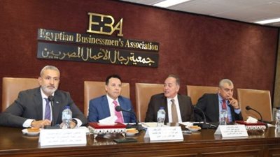 شركات المقاولات المصرية.. مطالب بتعزيز التواجد في الأسواق الأفريقية 