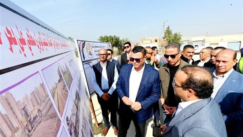 وزير الإسكان 