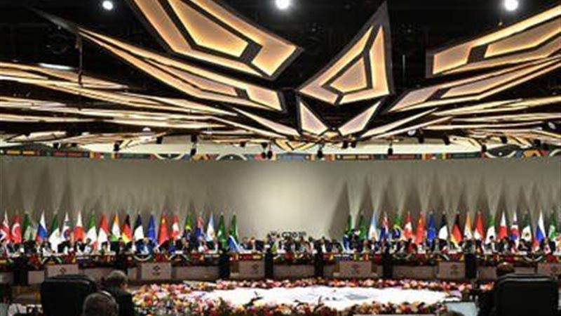 جنوب أفريقيا تفتتح