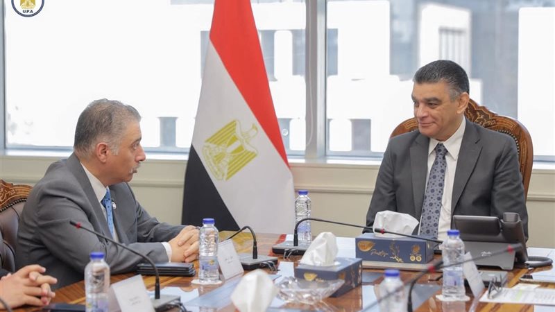 رئيس هيئة الشراء