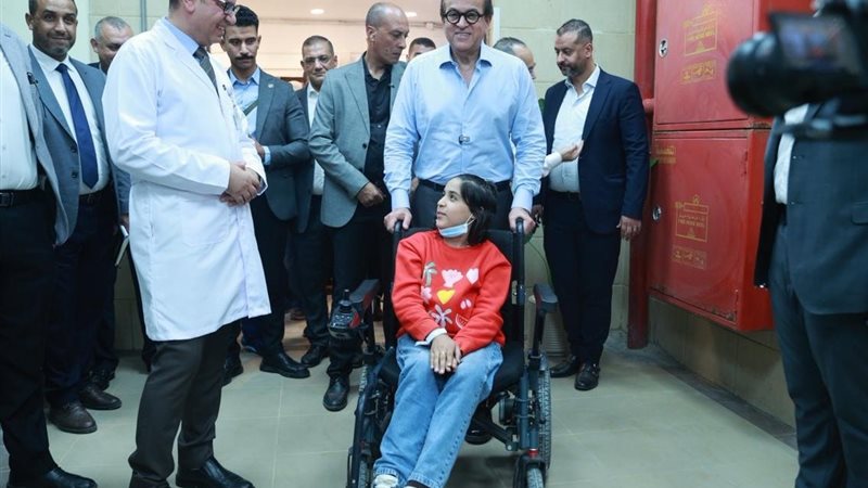 وزير الصحة يتفقد