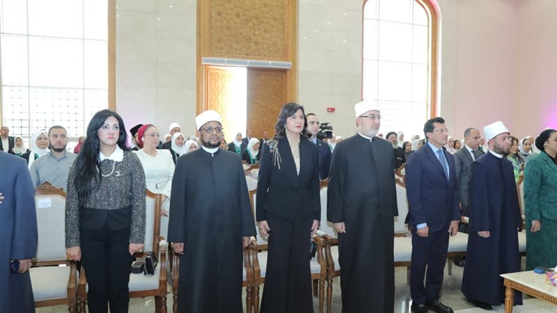 صورة من اللقاء 