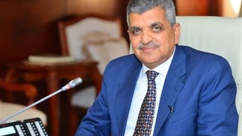 الفريق أسامة ربيع،