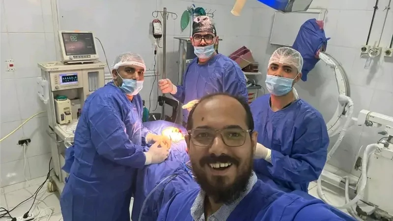 صورة من العملية الجراحية