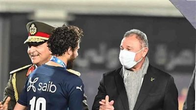 تفاصيل مكالمة الخطيب مع إكرامي بشأن رمضان صبحي: «ده ابننا»