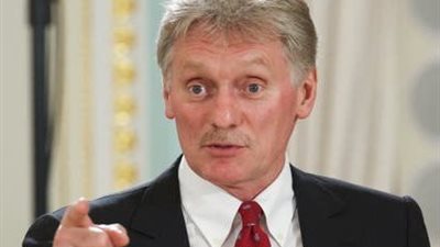 موسكو تنتظر تفاصيل خطة السلام.. وزيلينسكي يعيد تشكيل وفده بعد استقالة يرماك