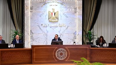 رئيس الوزراء: إتاحة تيسيرات للنهوض بقطاع السياحة  