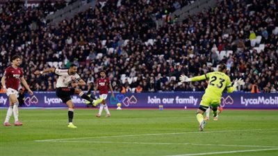 في غياب صلاح.. ليفربول يفوز على وست هام بهدفين 