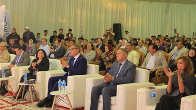  انطلاق فعاليات مهرجان قرية تونس السنوي للخزف والحرف اليدوية بالفيوم