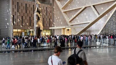 وداعا للشباك.. تطبيق حجز تذكرة المتحف المصري الكبير إلكترونيًا