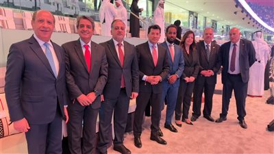 وزير الشباب يشهد حفل افتتاح بطولة كأس العرب في قطر