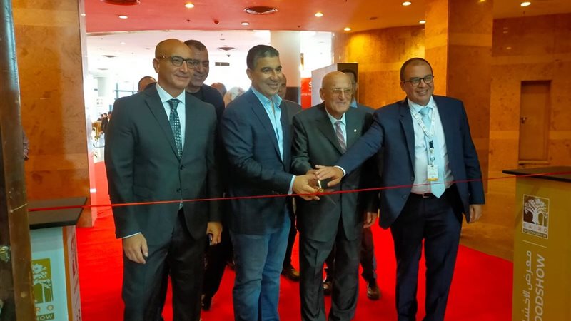 جانب من افتتاح المعرض