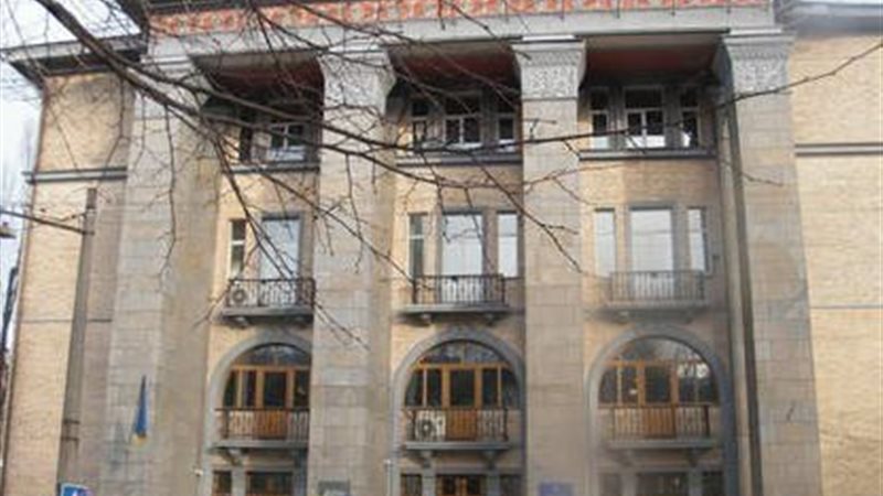 اقتحام مقر رئيس مكتب