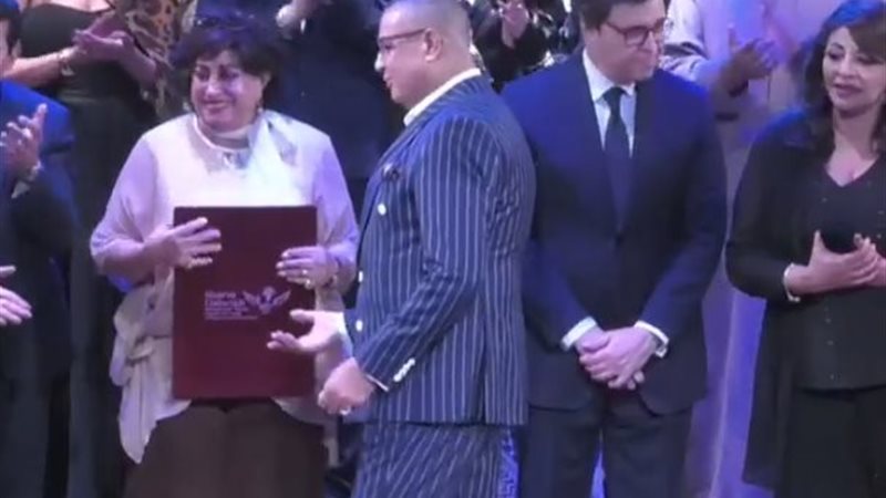 جانب من التكريم 