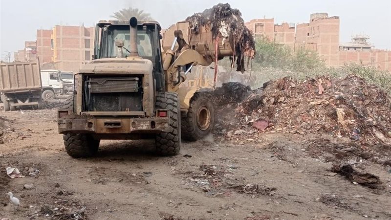 رفع 600 طن مخلفات