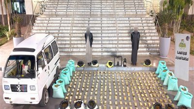 ضبط عنصرين شديدي الخطورة بحوزتهما طن ونصف حشيش بالإسماعيلية بقيمة 150 مليون جنيه