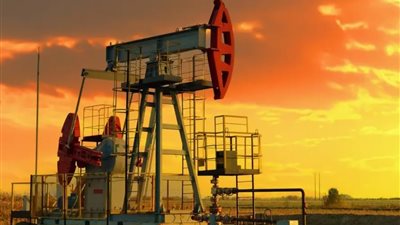 أوبك تُبقي إنتاج النفط مستقرًا.. كيف ينعكس القرار على الأسعار الفترة المقبلة؟