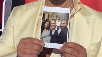جريمة كبيرة.. تعليق صادم من أحمد سعد على صورته برفقة شيرين وحسام حبيب